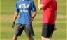 Taylor Lautner juega al fútbol con Patrick Schwarzenegger [FOTOS]
