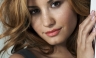 Demi Lovato posa para la revista Cosmo On Campus [FOTOS]