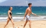 Patrick Schwarzenegger a los besos con su novia Taylor Burns en Hawaii [FOTOS]