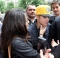 [FOTOS] Justin Bieber se molestó con belieber que lo acarició