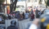 México: El alza de los precios de la gasolina impulsa saqueos y los bloqueos