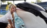 [FOTOS] Shakira le permite a una ballena asesina lamerle la mejilla