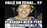Claudio Pizarro es blanco de bromas en redes sociales tras fallar penal [FOTOS]
