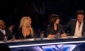 Demi Lovato arrebata el micrófono a Simon Cowell en pleno show de Factor X [FOTOS]