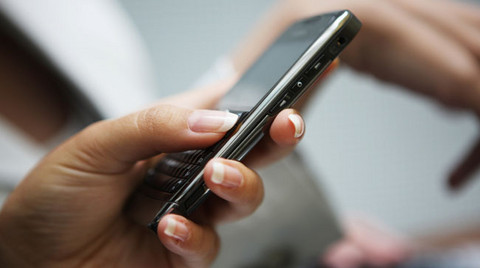 Acceso a telefonía móvil e internet móvil creció en el 2011 según el MTC