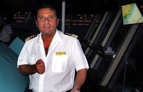 Capitán del Costa Concordia fue denunciado por víctimas del naufragio