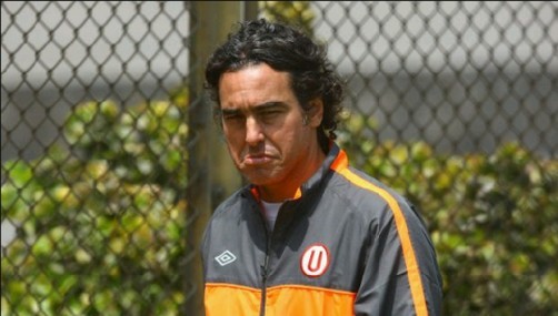 'Chemo' del Solar renunciaría hoy a Universitario
