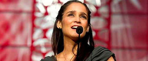 Julieta Venegas donará guitarra para Teletón