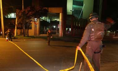 Chile: Desconocidos atacan sede del diario La Tercera