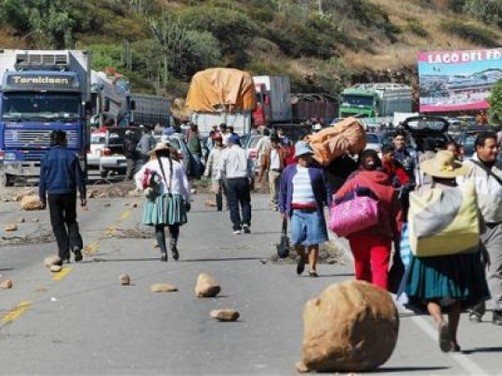 Ica: Mineros artesanales protestan en contra de la minería informal
