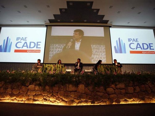 CADE 2011: 'Gobiernos regionales tienen el compromiso de llegar a zonas olvidadas por el Estado'