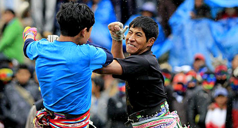 Takanakuy, ¿tradición de peleas o salvajismo puro?