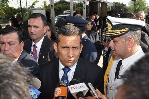 Ollanta Humala: 'No daremos ni un centímetro a los movimientos violentistas'