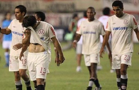 Universitario cayó 1-0 ante Manta de Ecuador