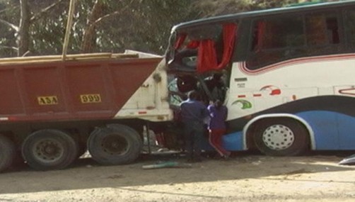 Accidente vehicular deja 49 heridos en Áncash