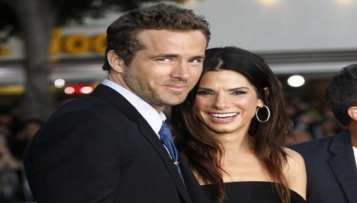 Ryan Reynolds acompañado de Sandra Bullock en estreno de 'The Change-UP tonight'