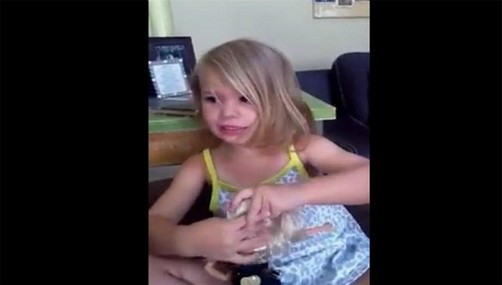 Sobrina de Britney Spears canta 'Up N' Down' (video)