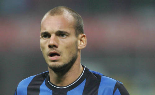 Wesley Sneijder iba a defender la seda del Manchester City