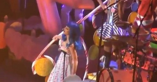 Katy Perry hace vibrar a Guadalajara (Video)