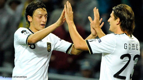 Alemania es el primer clasificado a la Eurocopa 2012