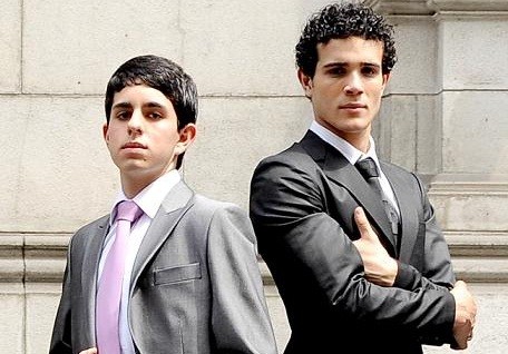 Jhony de 'Al Fondo Hay Sitio' y participante de 'Combate' ingresan a TuChambelan.com