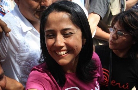 Nadine Heredia: 'Con la violencia perdemos todos' Nadine Heredia: 'Con la violencia perdemos todos'