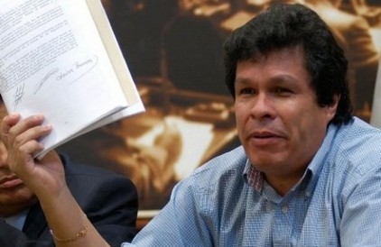 Heriberto Benitez: César Alvarez convive con su pueblo y rompe el esquema del político tradicional