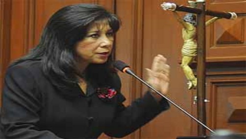 Martha Chávez: 'Tendrán que seguir castigándome de 120 en 120 días'