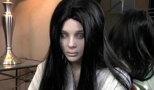 Chloe Moretz participa en una parodia de miedo (video)