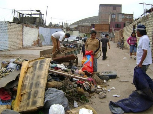 Continúa campaña de limpieza integral en el Cercado de Lima