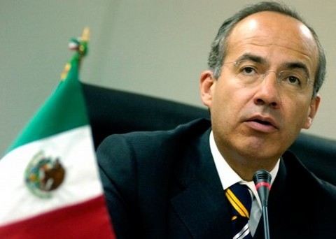 Felipe Calderón critica ácidamente a gobernador de Godoy