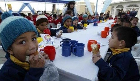 Ministerio de Economía anunció que desnutrición infantil se redujo a 15,2% en el 2011