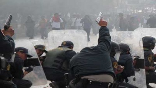 Protestas amenazan centenario de Machu Picchu