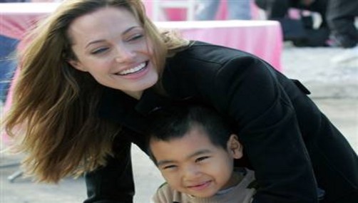 Angelina Jolie es una mala madre