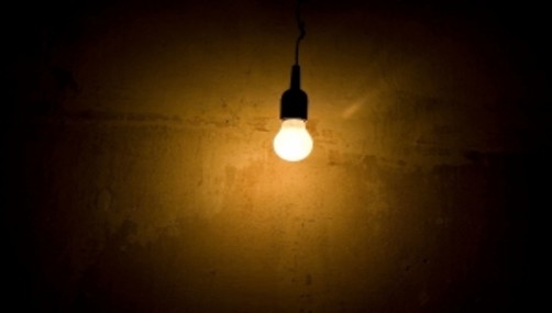 Tome sus precauciones: Precio de la luz subirá en Lima