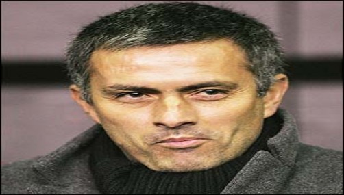 José Mourinho cree que su plantilla es 'corta'