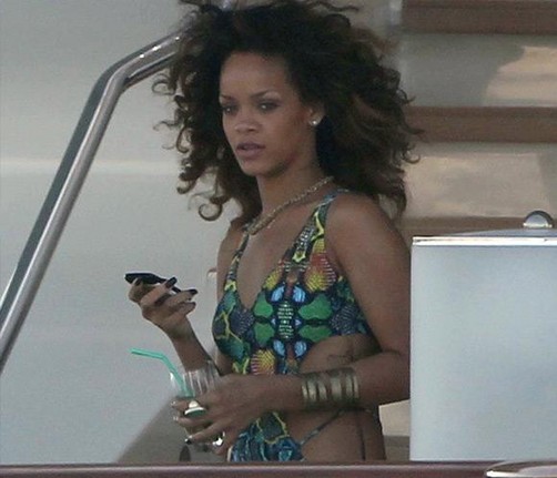 Rihanna fue inmortalizada con estatua de cera