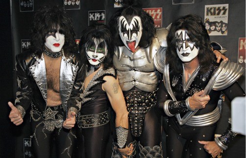 Kiss podría hacer un dueto con Lady Gaga