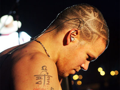 Con un retraso de 4 horas: Calle 13 se presentó anoche en Lima