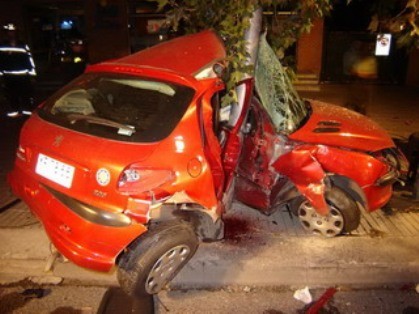 Dos heridos deja choque de vehículos en San Isidro