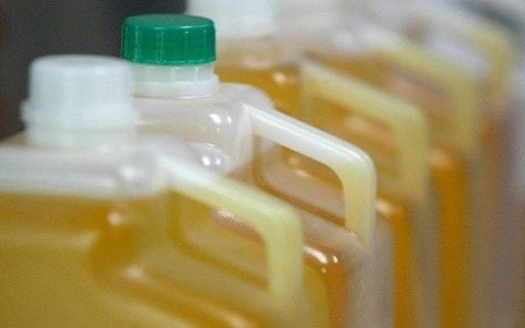 Ingerir aceite recalentado produce cáncer, según INEN