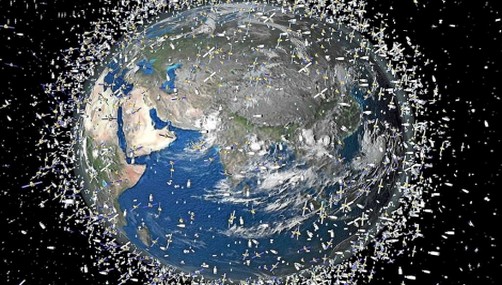 Rusia construye nave para recoger basura espacial