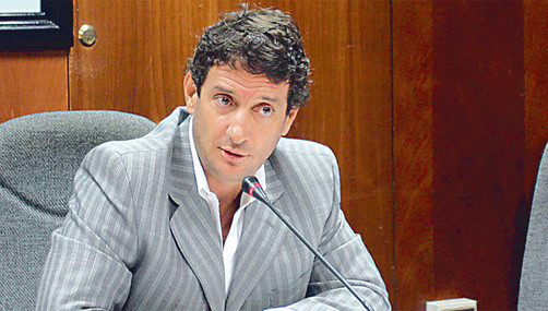 Renzo Reggiardo recibe apoyo en Twitter