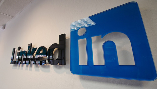 LinkedIn eleva notablemente sus ingresos tras salir en la bolsa