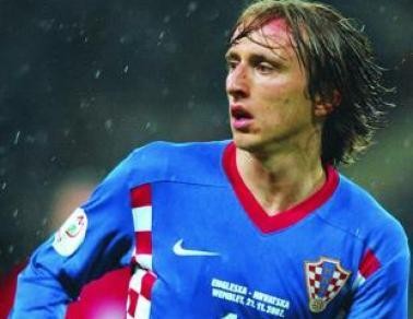 Manchester United lanza 45 kilos por Luka Modric