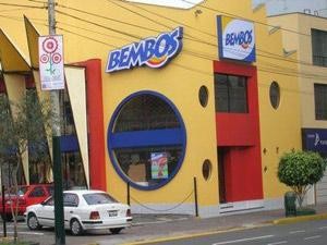 Trabajador que murió electrocutado en Bembos fue sepultado