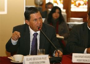 La PCM recibe propuesta de los presidentes regionales