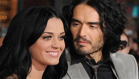 Camiones de mudanza en la casa de Katy Perry y Russell Brand