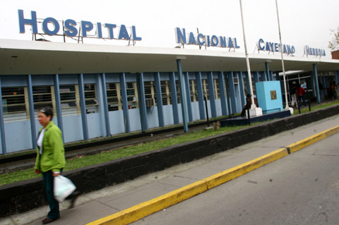 Promsex rechaza declaraciones del director general del Hospital Cayetano Heredia
