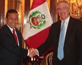 EE.UU destacó reunión entre Burns y Humala